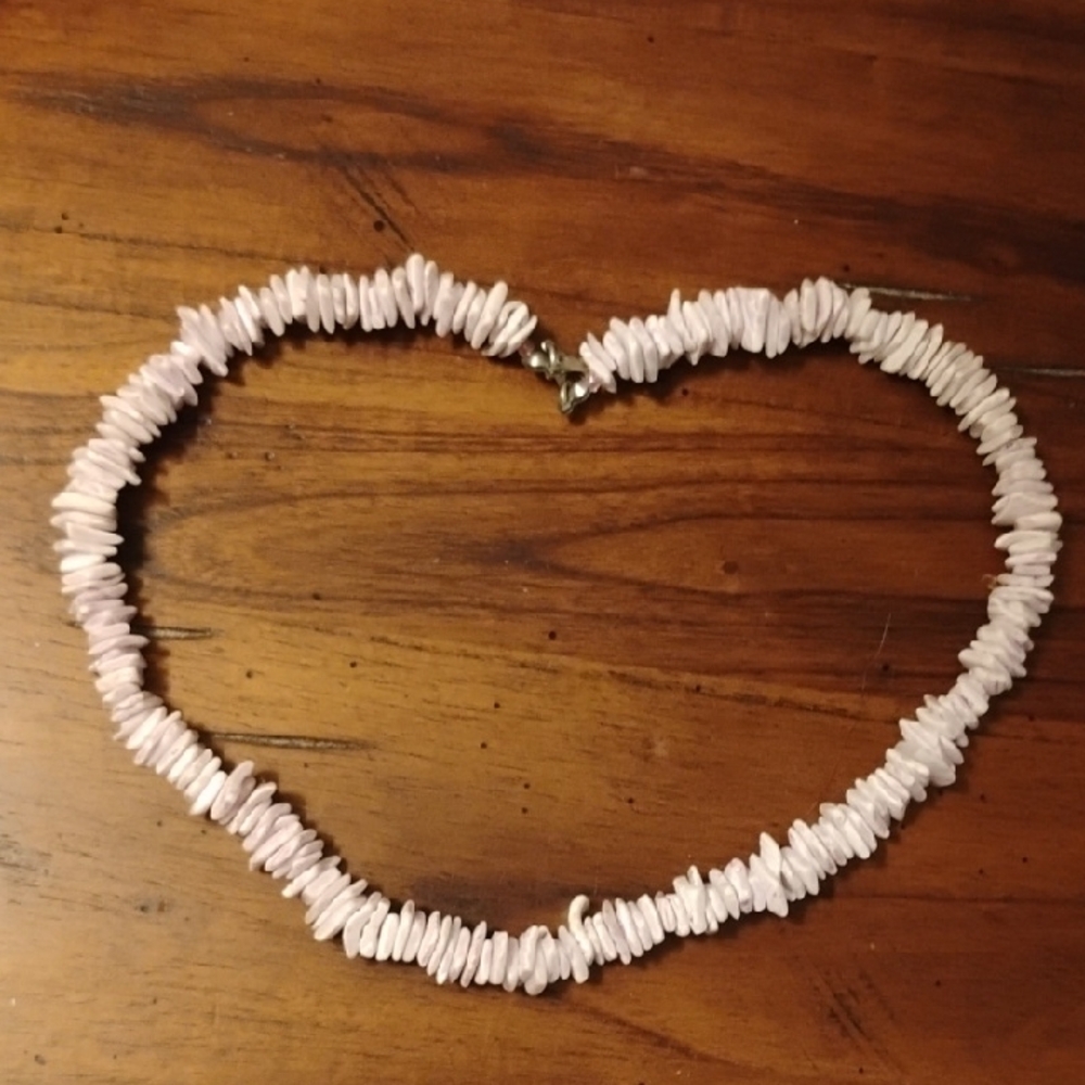 Vintage Pink Hawaiian Puka Shell 14 Inch Necklace